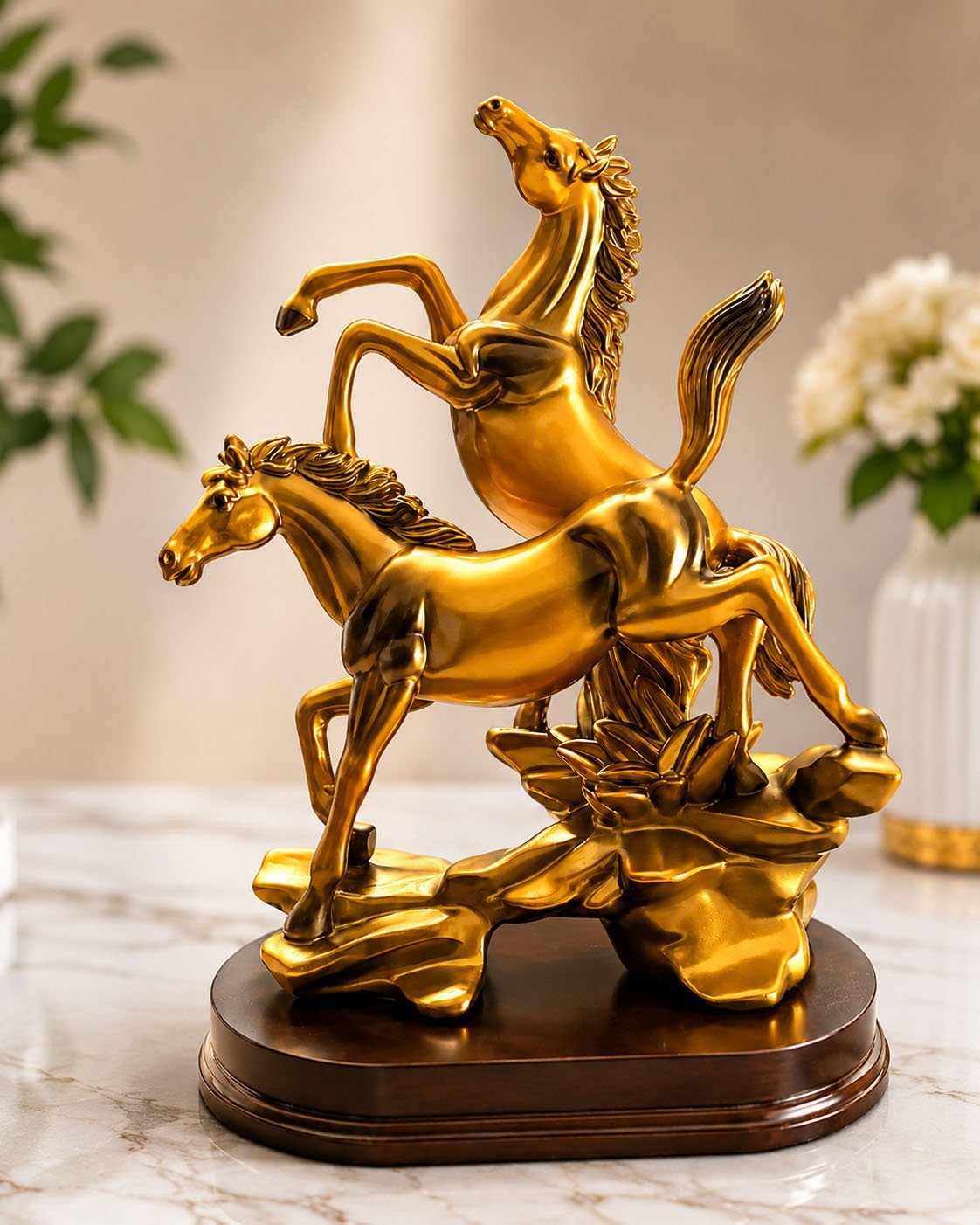 Golden Horse Success Showpiece